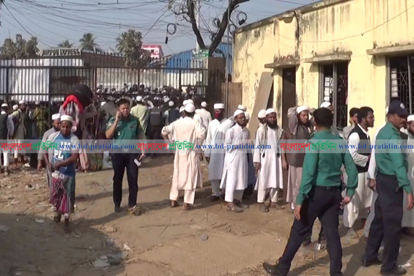 টঙ্গীর ইজতেমা মাঠে সংঘর্ষ; ২৫ হাজার জনের বিরুদ্ধে মামলা