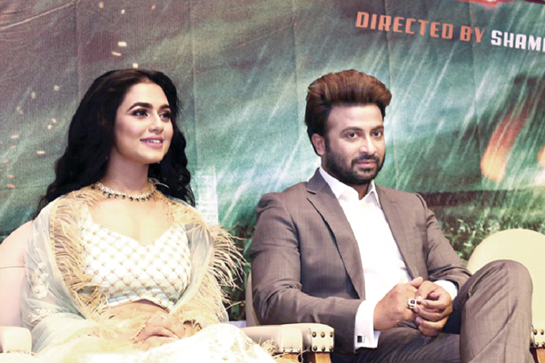 বিজ্ঞাপনে  শাকিব ও ফারিয়া জুটি