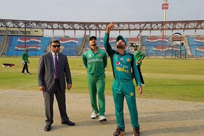 পাকিস্তানকে গুঁড়িয়ে সেমিফাইনালে বাংলাদেশ
