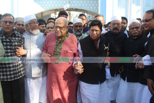 ব্যাংক খাতের লুটপাটের অভিযোগ 'রাবিশ': অর্থমন্ত্রী

