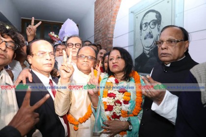 জাতীয় প্রেস ক্লাবের নবনির্বাচিত নেতৃবৃন্দকে লন্ডন বাংলা প্রেস ক্লাবের অভিনন্দন