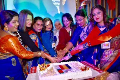 বেলজিয়ামে পিঠা উৎসব