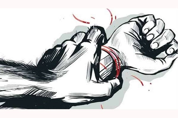ফতুল্লায় শিশু ধর্ষণের অভিযোগে কবিরাজ গ্রেফতার
