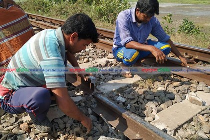 ঢাকার সঙ্গে উত্তর-দক্ষিণের ট্রেন যোগাযোগ চালু
