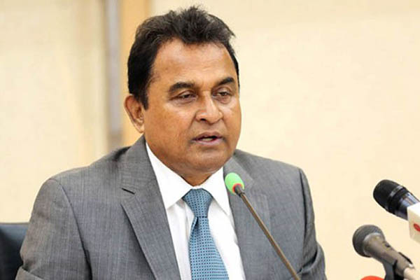 অর্থমন্ত্রী আ হ ম মুস্তফা কামাল
