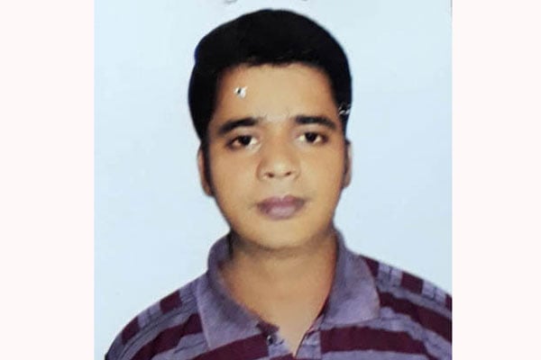 ঝিনাইদহে ছাত্রাবাস থেকে ছাত্রের ঝুলন্ত মরদেহ উদ্ধার