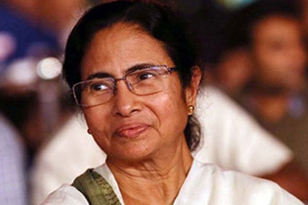 হিটলারের চেয়েও মোদি'র সরকার ভয়ঙ্কর : মমতা