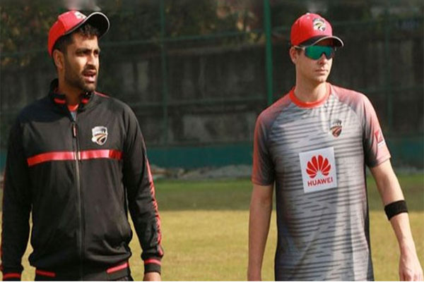 অস্ট্রেলিয়া ফিরছেন স্মিথ