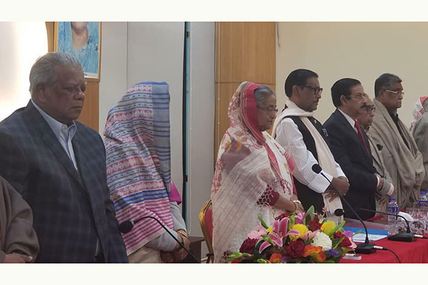 গণতন্ত্রের স্বার্থে ঐক্যফ্রন্টের সংসদে আসা উচিত : প্রধানমন্ত্রী
