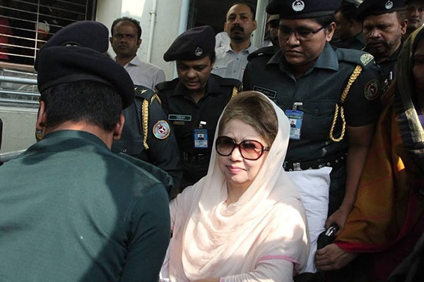 দুপুরে নাইকো দুর্নীতি মামলার শুনানি