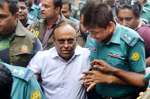 ১৫ মামলায় ব্যারিস্টার মইনুলের জামিন, মুক্তিতে বাধা নেই