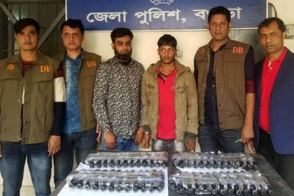 বগুড়ায় ইয়াবা ও ফেন্সিডিল উদ্ধার 

