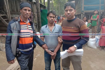 লামায় ইয়াবাসহ যুবক আটক 