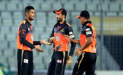 অবশেষে জয়ের দেখা পেল খুলনা
