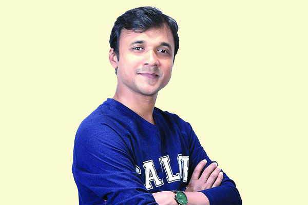 সারোয়ারের নতুন দুই গান