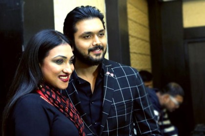 ঋতুপর্ণার হাত ধরে টলিউডে যাত্রা শুরু আরিফিন শুভর