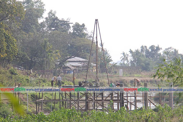 সীমান্তের তুমব্রু খালে মিয়ানমারের ব্রিজ নিয়ে চিন্তা বাড়ছে