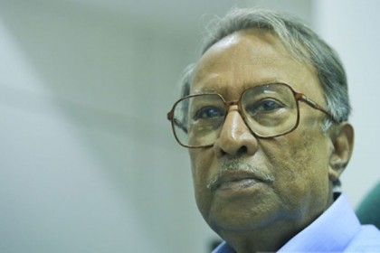 সাংবাদিক আমানুল্লাহ কবীরের দাফন সম্পন্ন