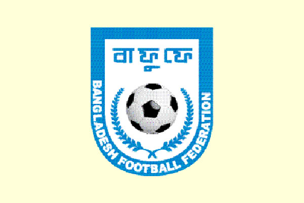শুরুতেই মাঠে নামছে তিন ফেবারিট