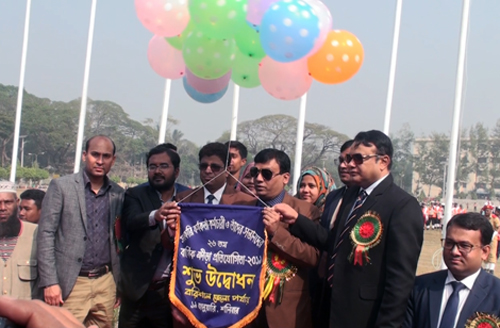 বরিশালে বার্ষিক ক্রীড়া প্রতিযোগীতার উদ্বোধন

