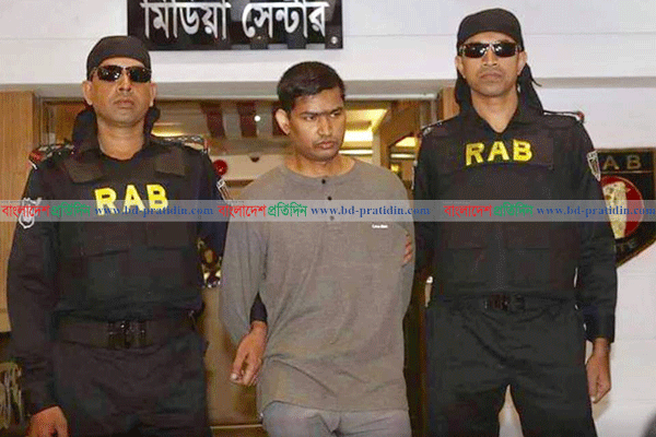 হলি আর্টিজান হামলার জন্য টাকা ও অস্ত্র সংগ্রহকারী কে এই জঙ্গি রিপন?