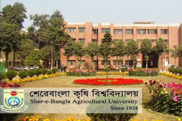 শেকৃবির নজরুল হলে আবাসন সংকট, নবীনদের ভোগান্তি চরমে