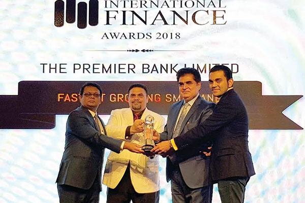 ফাস্টেস্ট গ্রোয়িং এসএমই ব্যাংক অ্যাওয়ার্ড পেল প্রিমিয়ার ব্যাংক