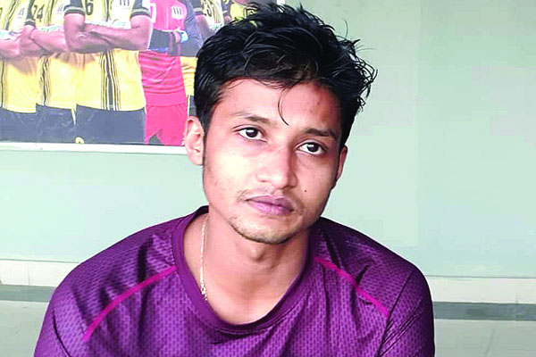 সব হারিয়ে ফুটবলই আমার সব