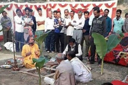 ত্রিপুরায় হিন্দু ধর্মে ধর্মান্তরিত শতাধিক খ্রিস্টান