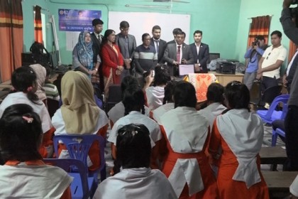 বরিশাল শেখ রাসেল ডিজিটাল ল্যাবের উদ্বোধন