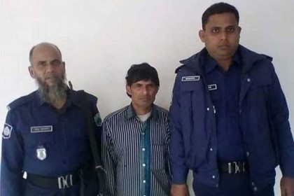 পাবনায় ধর্ষণের অভিযোগে কাউন্সিলর গ্রেফতার