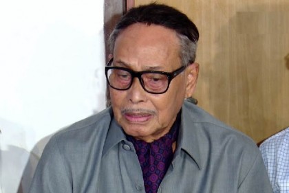 'এরশাদের শারীরিক অবস্থা অনেকটা ভালো'