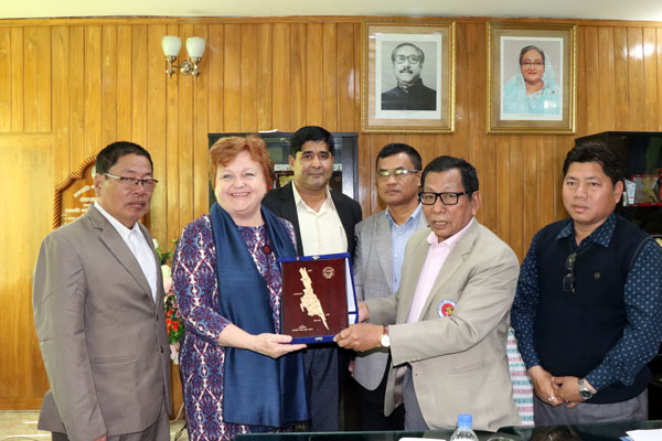 'পার্বত্যাঞ্চলের ক্ষুদ্র নৃ-গোষ্ঠীদের শিক্ষার উন্নয়নে ভূমিকা রাখছে অস্ট্রেলিয়া'

