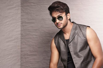 রোশানের নতুন ছবি 'সুন্দরীতমা'