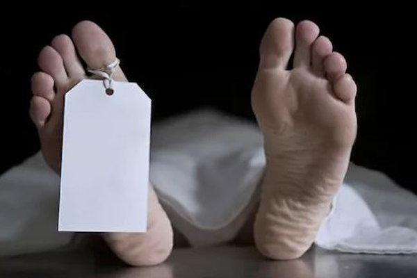 মালিকের বিছানার নিচে ড্রাইভারের স্ত্রীর দেহ!