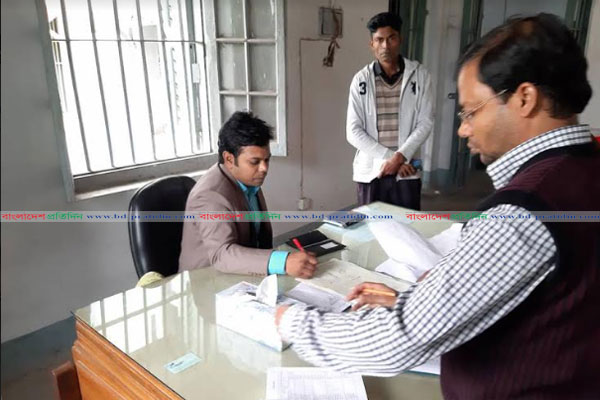 বরিশালে সরকারি কাজে বাধা দেওয়ায় এক ব্যক্তিকে দণ্ড
