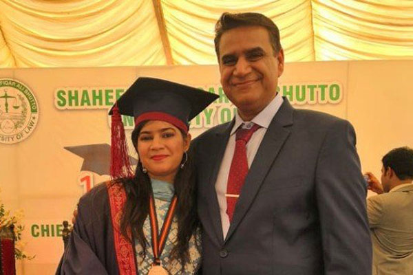 পাকিস্তানের প্রথম হিন্দু নারী বিচারক যিনি!