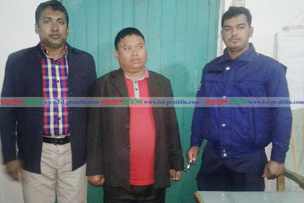 খাগড়াছড়িতে উপজেলা পরিষদ চেয়ারম্যান গ্রেফতার