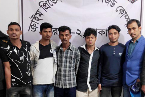 বাণিজ্যমেলা কেন্দ্রিক ছিনতাইকারী চক্রের ৬ সদস্য আটক