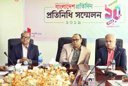 যারা মাদক গ্রহণ করে তাদেরকেও শাস্তির আওতায় আনা উচিত: আহমেদ আকবর সোবহান 