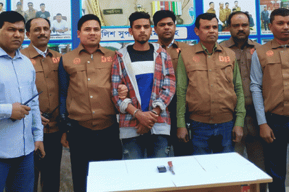 মোটরসাইকেল ছিনতাইয়ের জন্য চালককে হত্যা, গ্রেফতার ১

