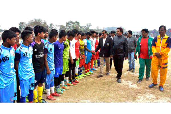 দিনাজপুরে অনুর্ধ্ব ১৫ ফুটবলের জাতীয় পর্যায়ের বাছাই ক্যাম্প 