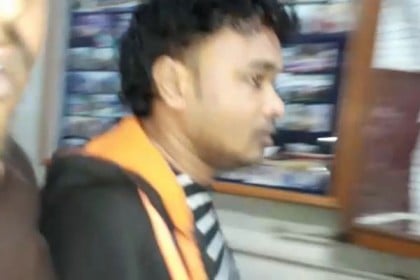 অন্য যুবকের সঙ্গে সম্পর্ক, প্রেমিকার মাথায় গুলি!