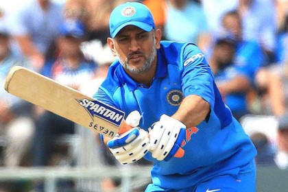 ধোনির প্রত্যাবর্তনে চিন্তিত কিউইরা!

