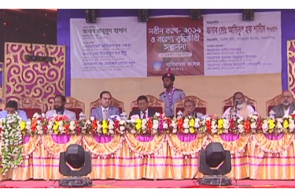 ‘বেশিরভাগ শিক্ষকই বাংলা বর্ণমালা চিনেন না’