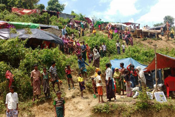 আবারও বান্দরবান সীমান্তে শরণার্থীদের ভিড়
