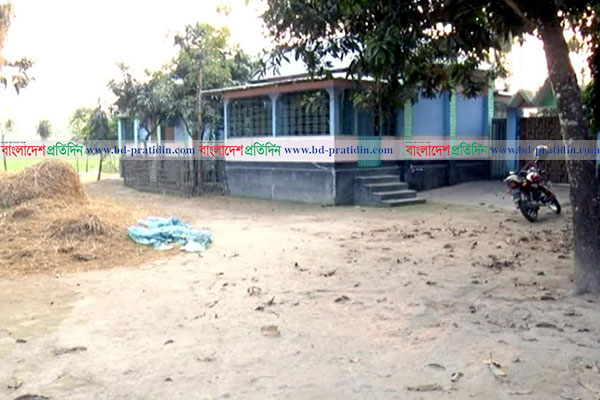 জাহালমের হাজতবাস; অভিযুক্ত সেই সালেকের বাড়ি নিস্তব্ধ