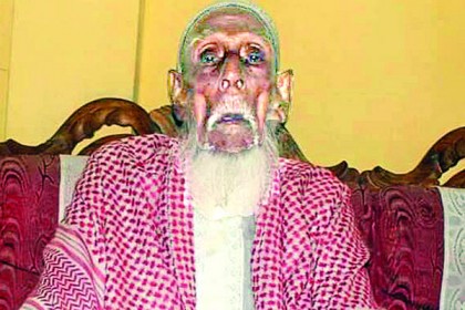 বিশ্বের সবচেয়ে বয়স্ক মানুষ সিলেটের তৈয়ব আলী!