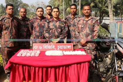 চুয়াডাঙ্গায় ১২ কেজি রূপার গহনা ‍উদ্ধার