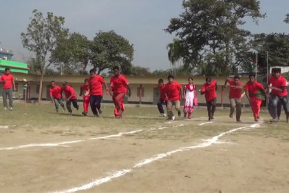 নেত্রকোনায় প্রতিবন্ধীদের নিয়ে ক্রীড়া উৎসব